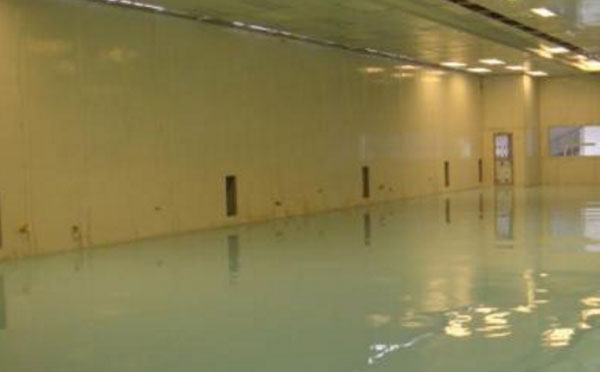 湟中自流平环氧地坪中涂